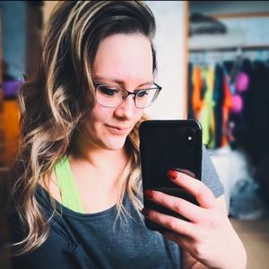 Meet your Posher, Shelby